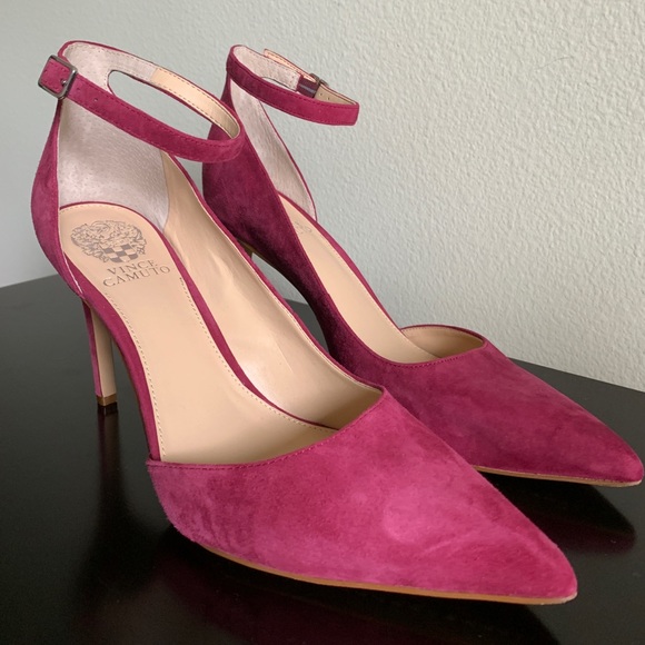 Vince Camuto D’Orsay Pumps - Picture 3 of 3